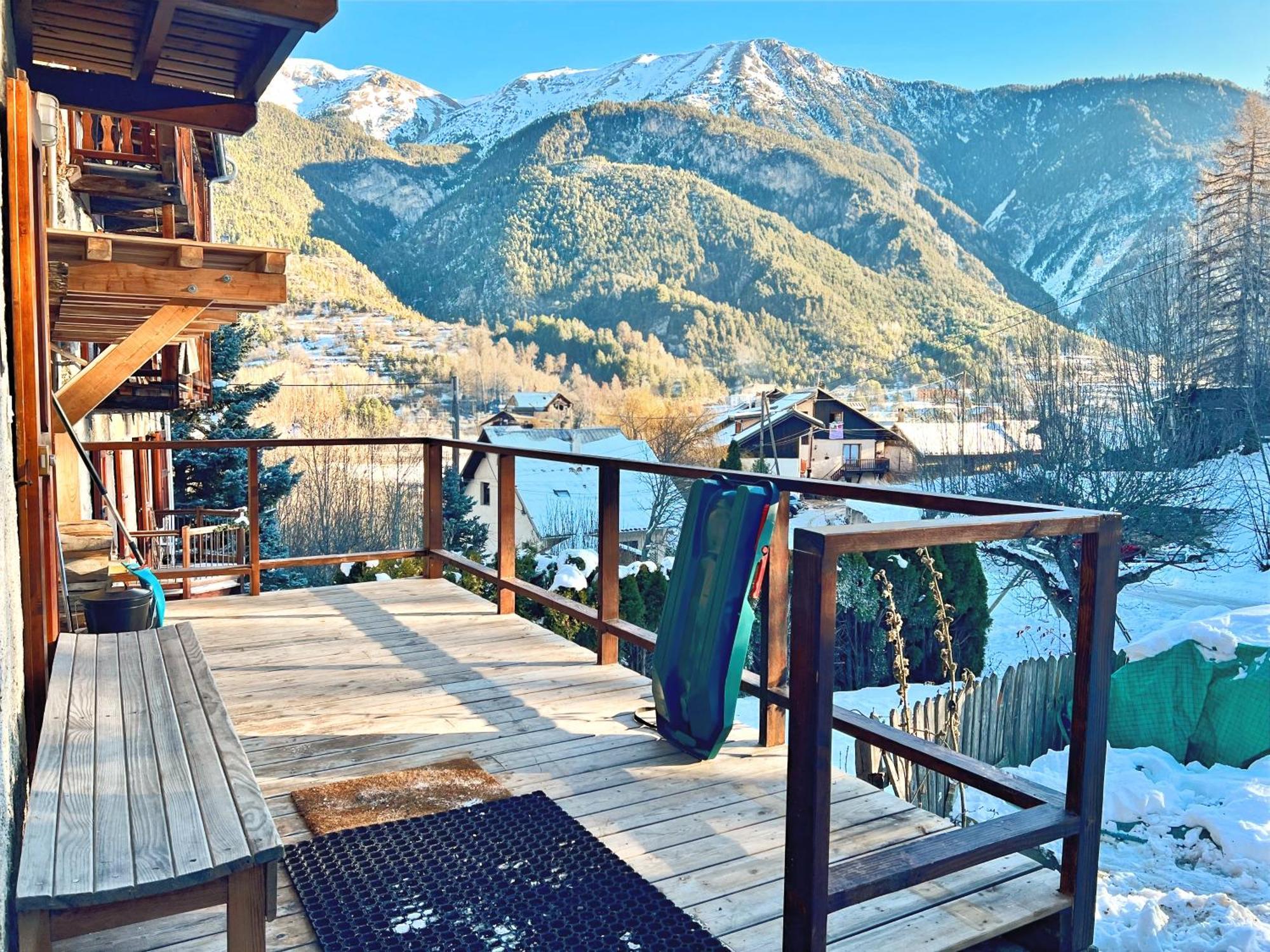 Charmante Maison De Montagne Briançon Exteriör bild